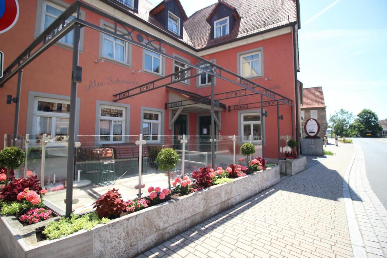 Aparthotel Alte Schmiede Dettelbach Exterior photo